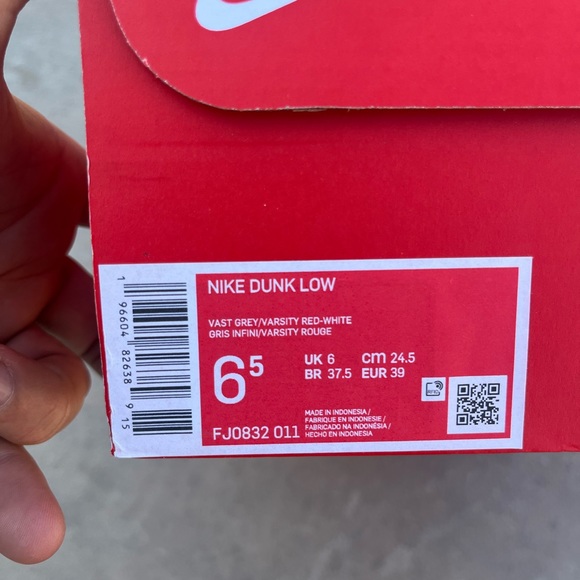 Nike Dunk Low Varsity Grey Varsity Red - Picture 5 of 7